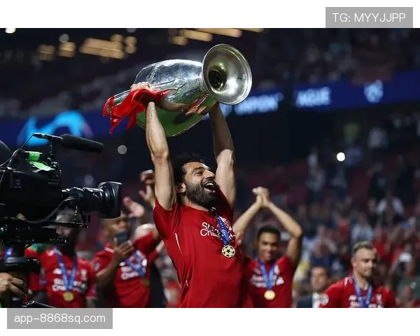 萨拉赫与亨利：边锋转型射手的路径及效率对比