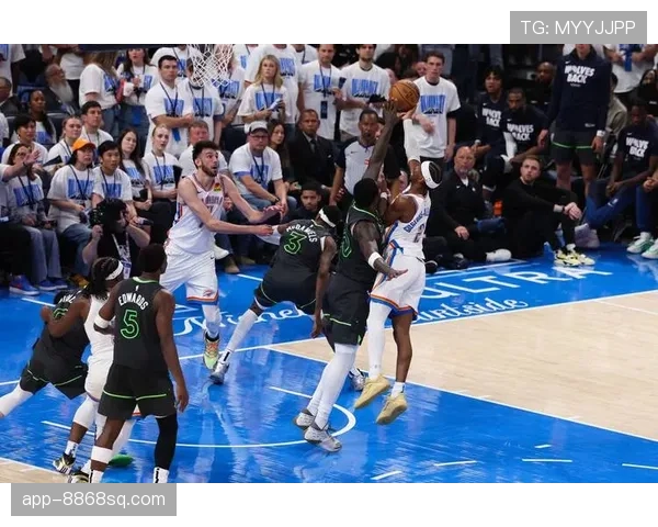 戈贝尔内线防守主导力改变球队防守体系